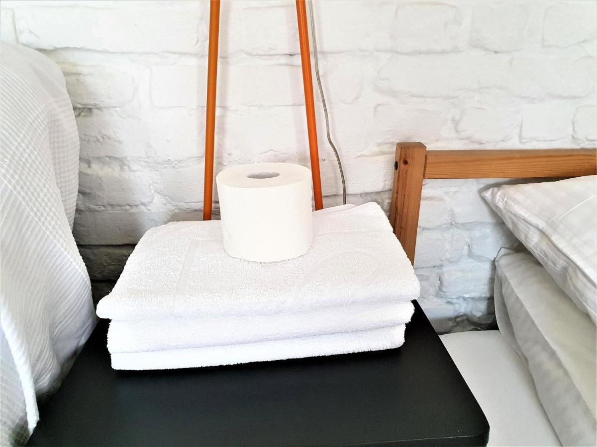 Fajne Stylowe Studio Z Aneksem Kuchennym Apartman Poznań Kültér fotó