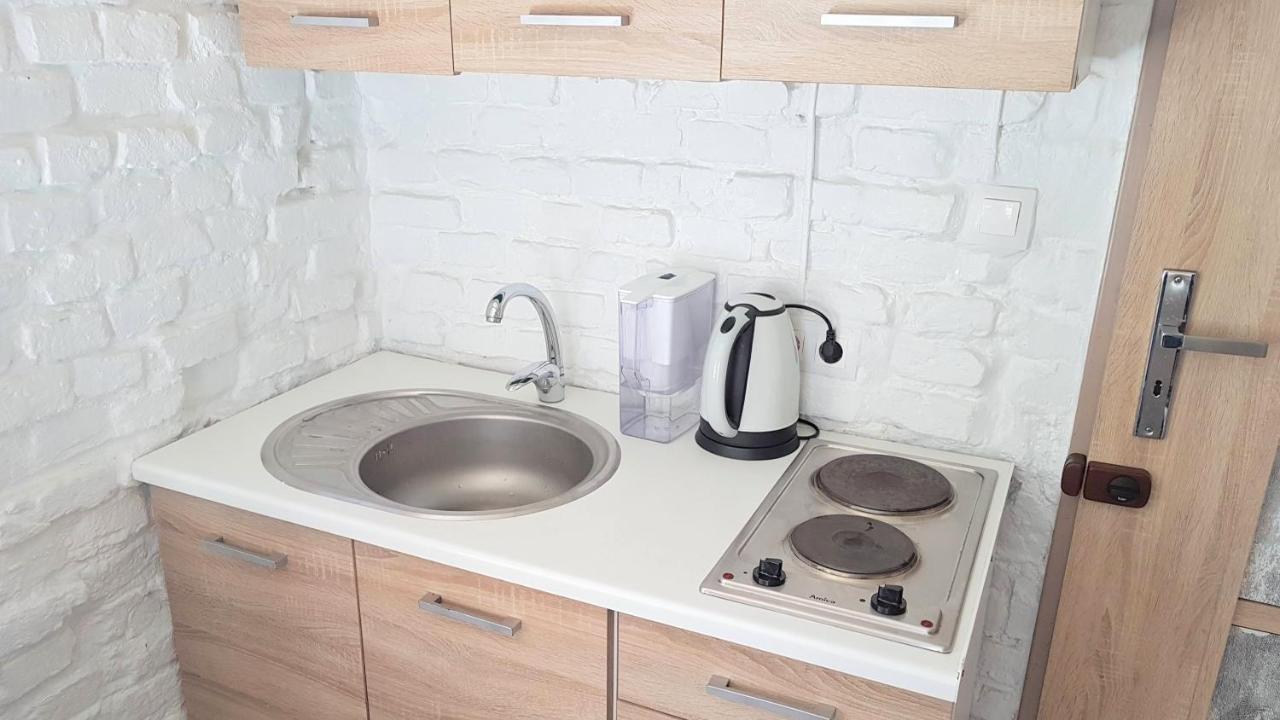 Fajne Stylowe Studio Z Aneksem Kuchennym Apartman Poznań Kültér fotó